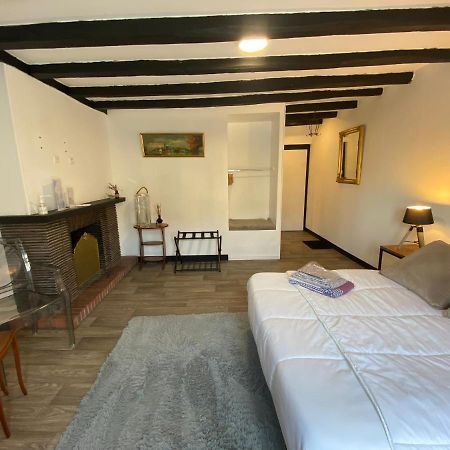 Chambre & Salle De Bain Privee - Lv 33 Argenton Sur Creuse Exterior photo
