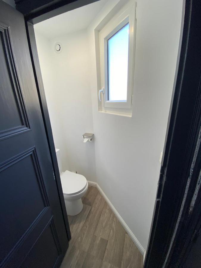 Chambre & Salle De Bain Privee - Lv 33 Argenton Sur Creuse Exterior photo