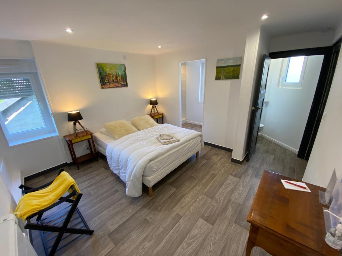 Chambre & Salle De Bain Privee - Lv 33 Argenton Sur Creuse Exterior photo